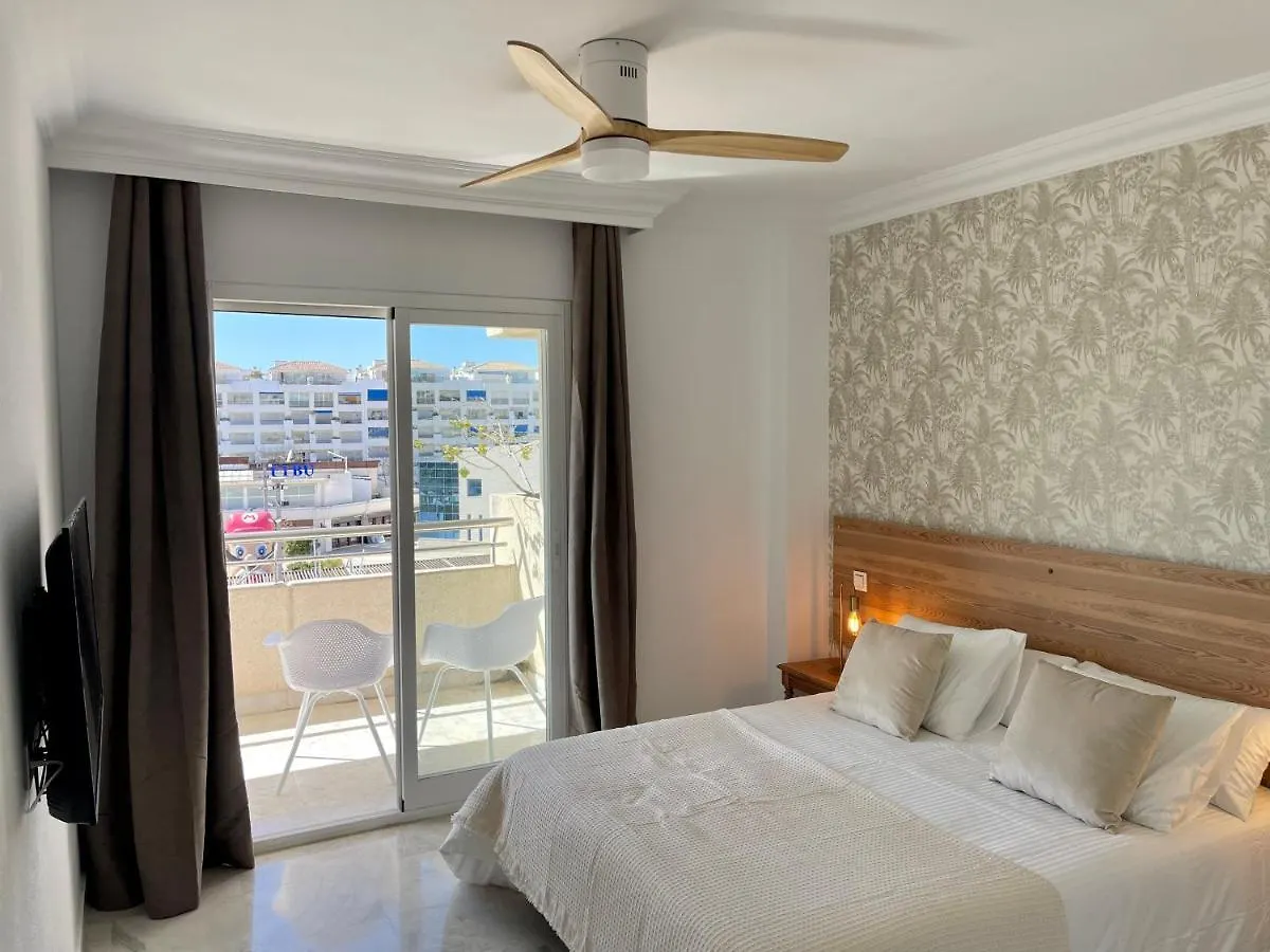 Puerto Banus Beach Bonito Apartamento Marbella Spain